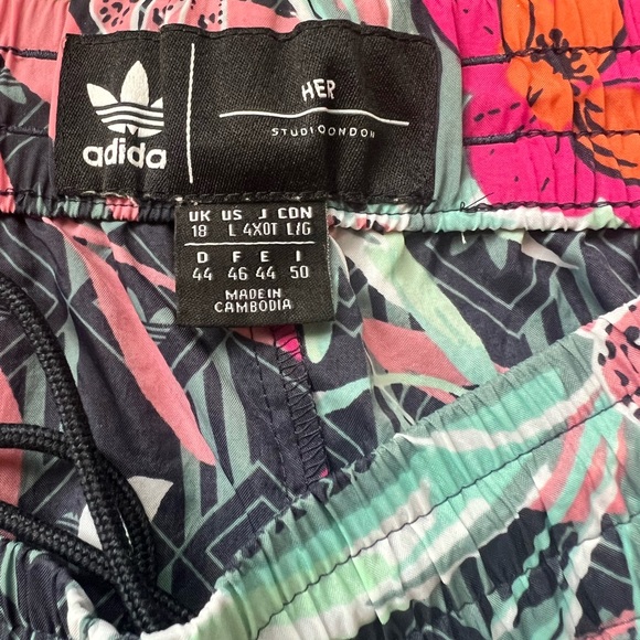 Adidas x HER studio London like new size Large - Picture 3 of 4